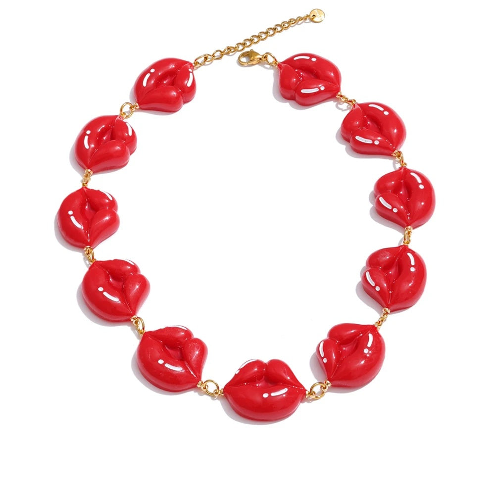 Red resin lips chain pendant necklace - product image