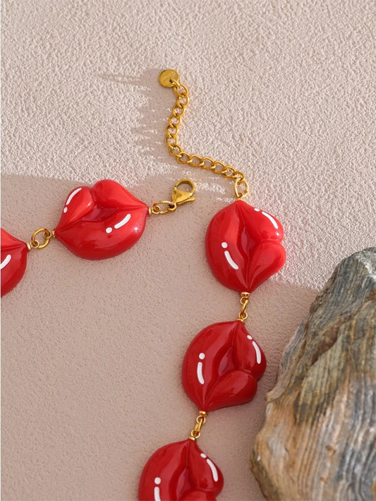 Red resin lips chain pendant necklace - product image