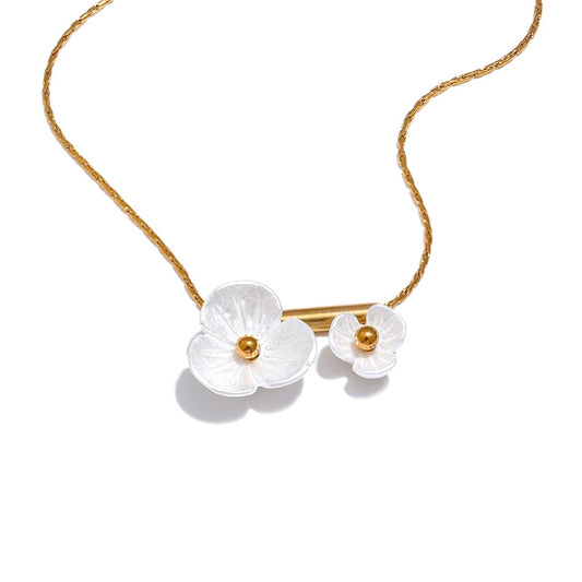 Resin flower minimalist pendant summer necklace - product image