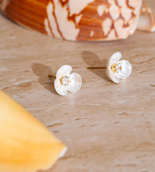 Resin zirconia flower sweet stud earrings daily - product image