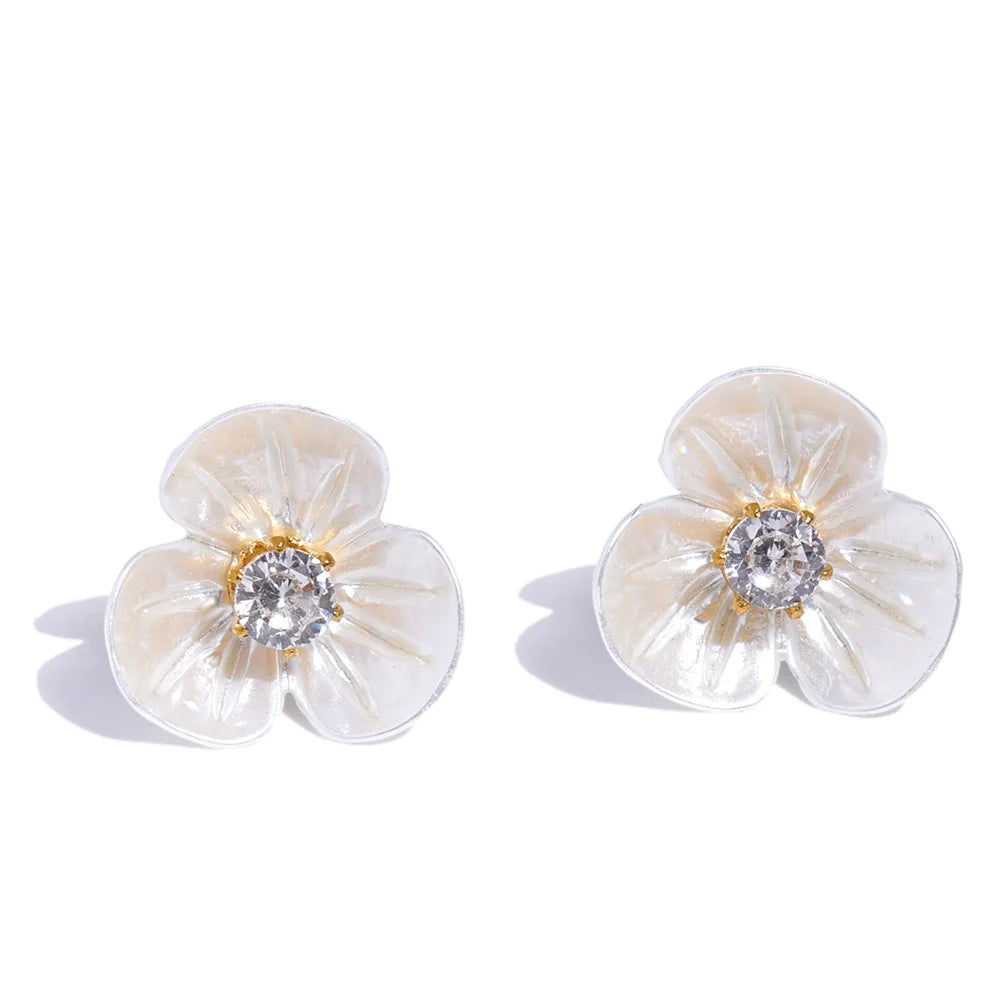 Resin zirconia flower sweet stud earrings daily - product image