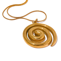 Round Abstract Pendant Necklace Women Fashion