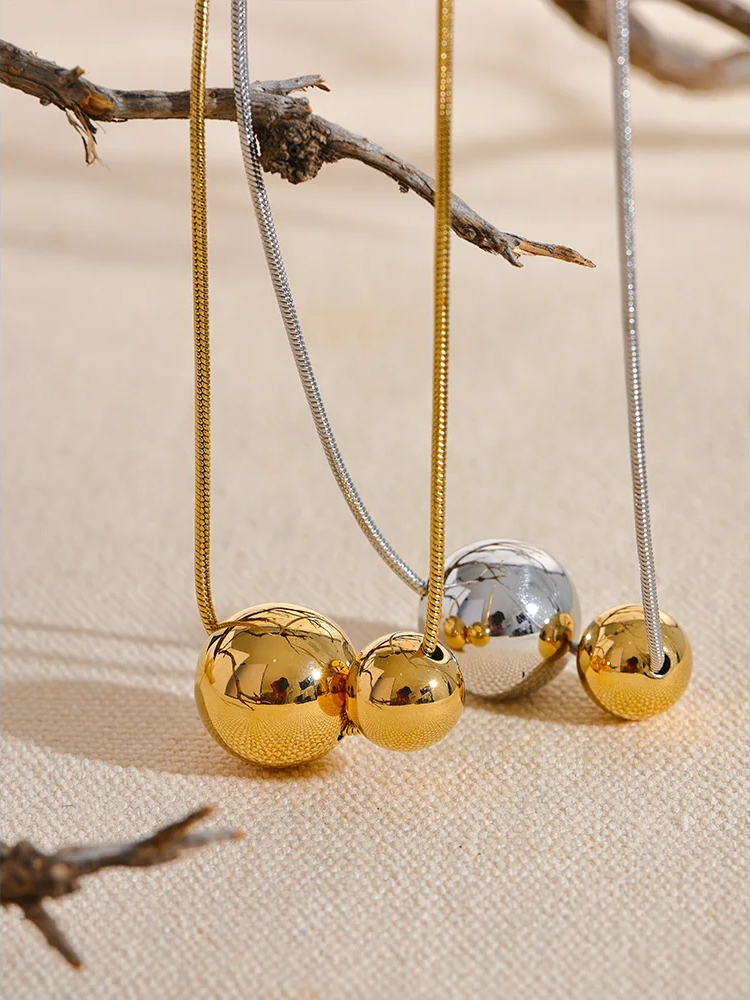 Round ball beads pendant fashion gold necklace - product image