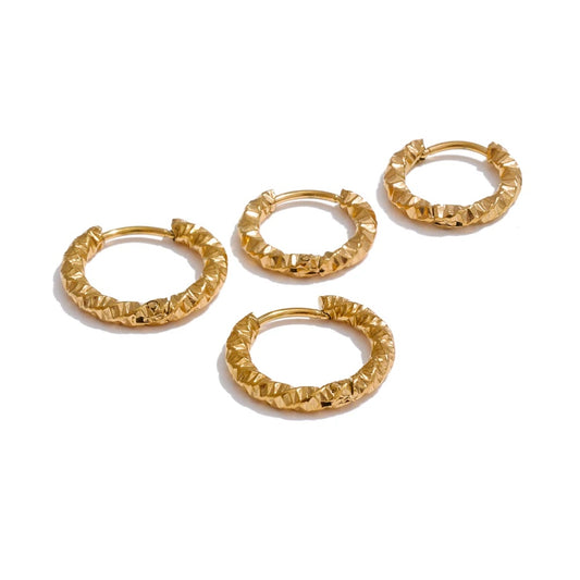 Round daily wear hoop earrings - product image