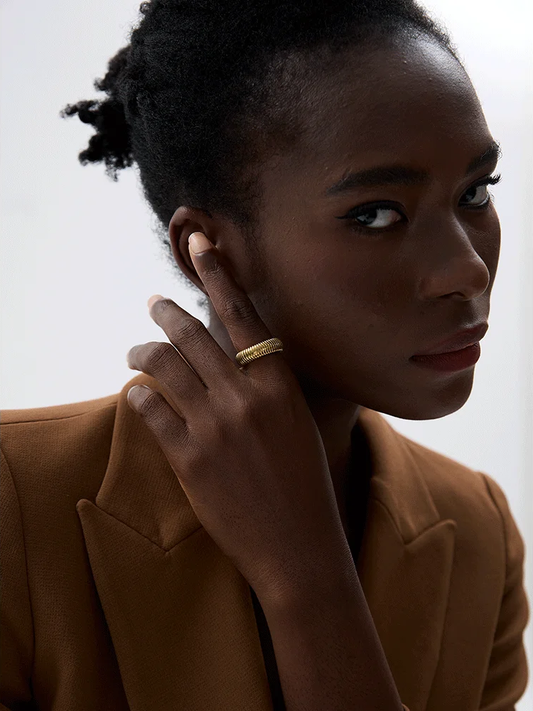 Round elastic minimalist abstract open ring - product image
