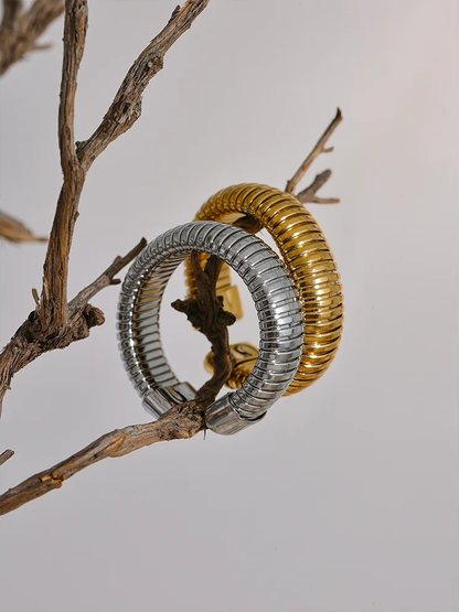 Round elastic minimalist abstract open ring - product image
