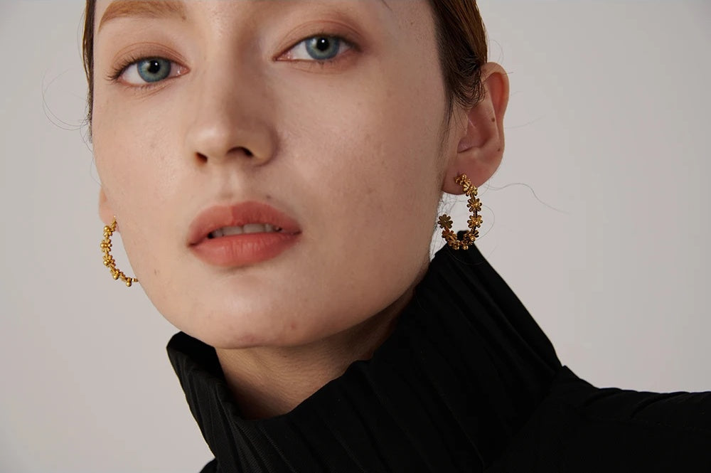 Round flower hoop earrings fashion golden - product image