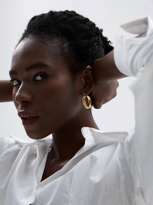 Round hollow hoop minimalist trendy earrings - product image