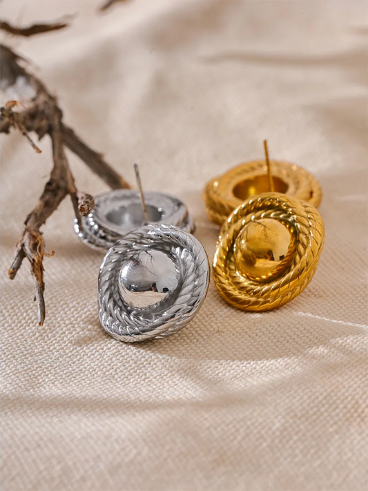 Round metal push-back gold silver stud earrings - product image