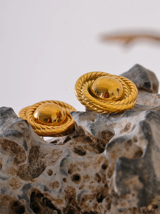 Round metal push-back gold silver stud earrings - product image