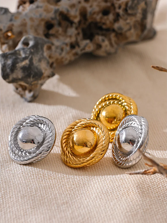 Round metal push-back gold silver stud earrings - product image