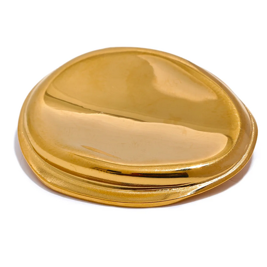 Round minimalist metal brooch accessory - product image