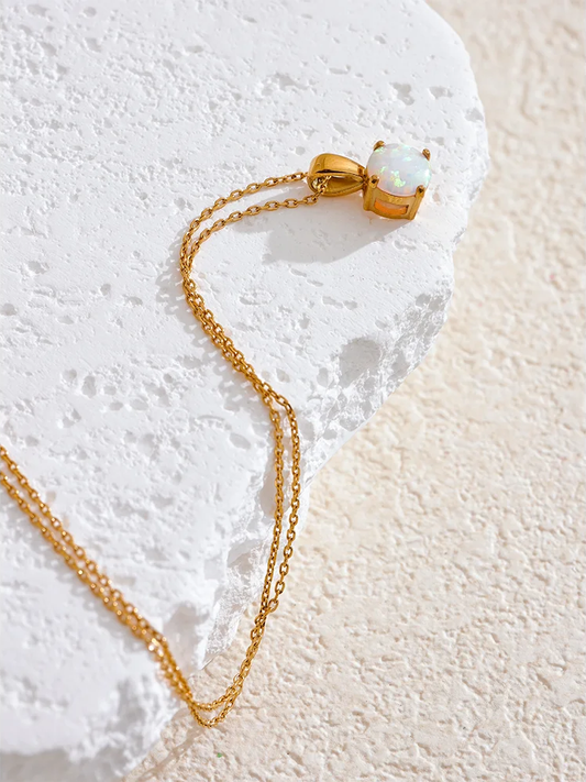 Round opal stone pendant necklace - product image