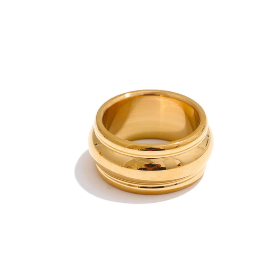 Round wide minimalist smooth finger ring - product image