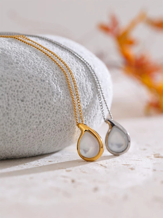 Shell casting water drop pendant necklace - product image