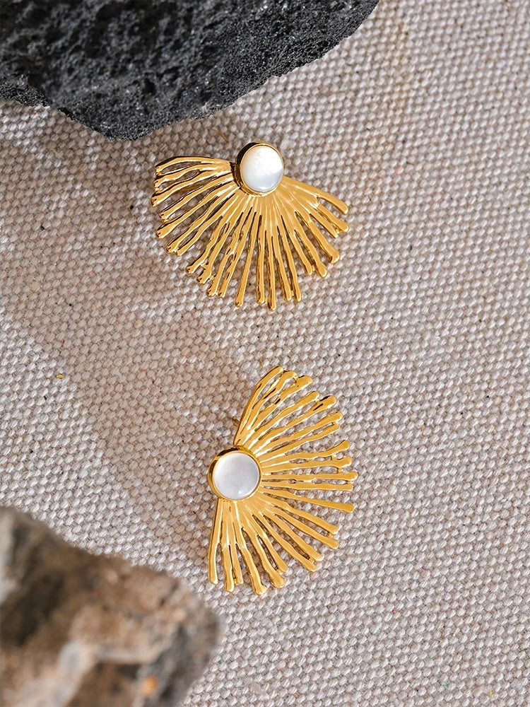 Shell charm hyperbole stud earrings - product image