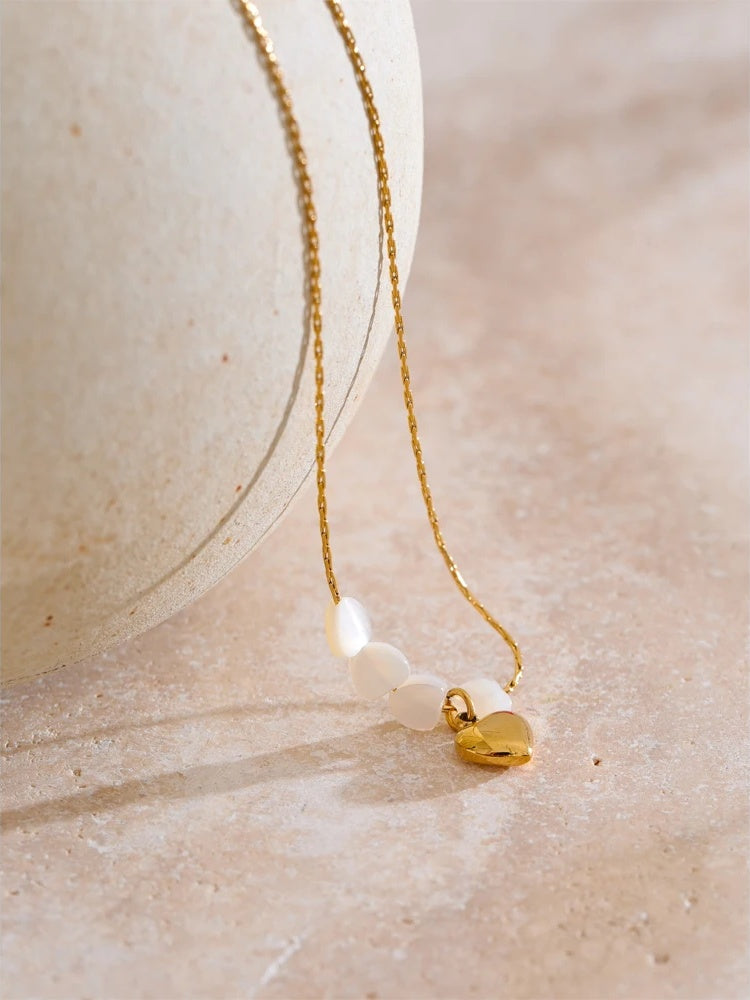 Shell heart love pendant necklace - product image