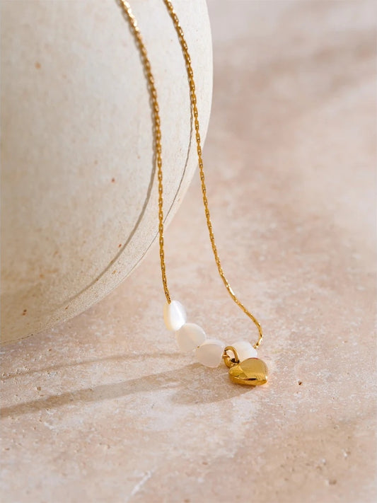 Shell heart love pendant necklace - product image