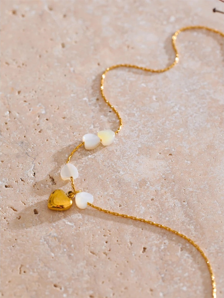 Shell heart love pendant necklace - product image