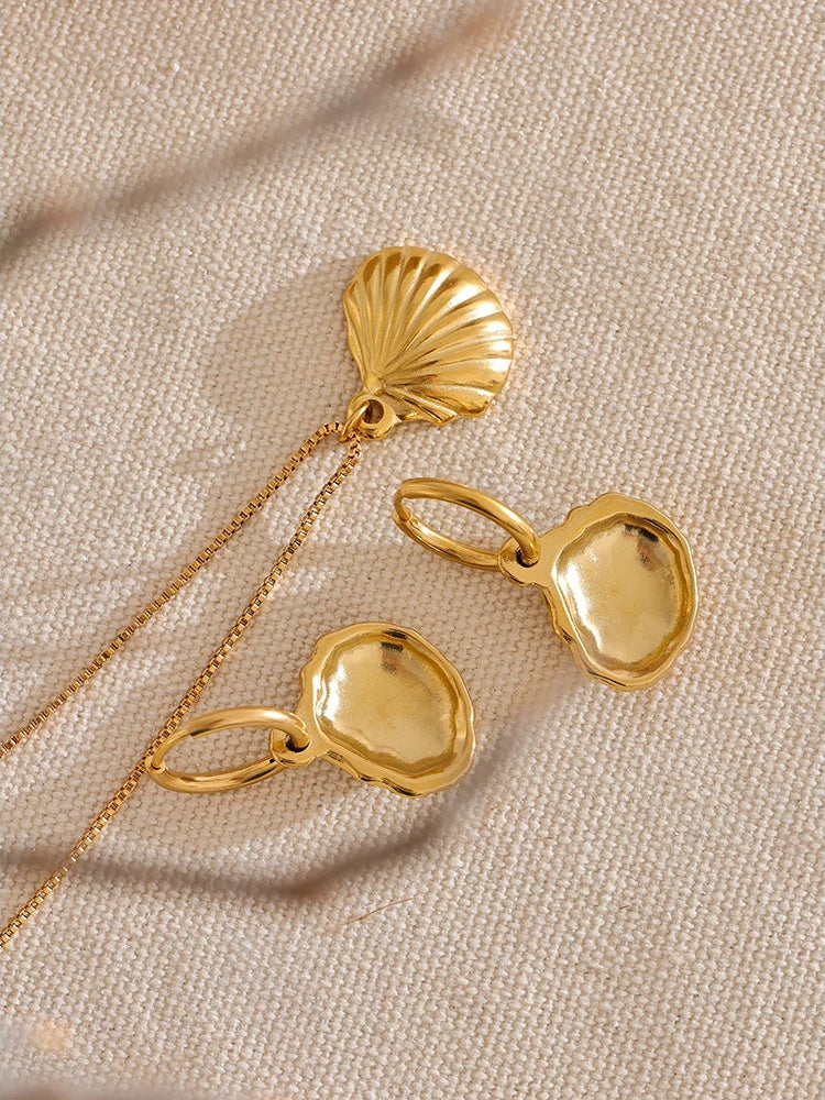 Shell necklace earrings set gold color - product image