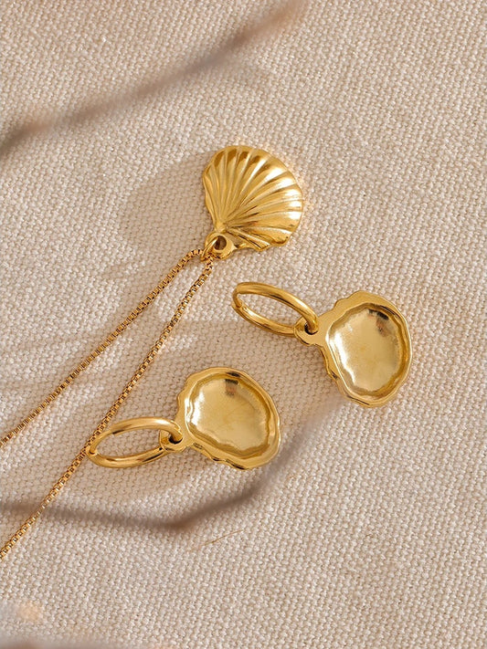 Shell necklace earrings set gold color - product image