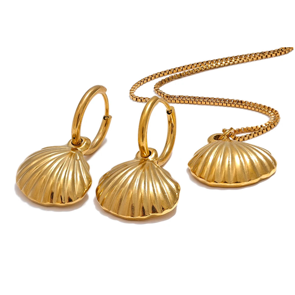 Shell necklace earrings set gold color - product image