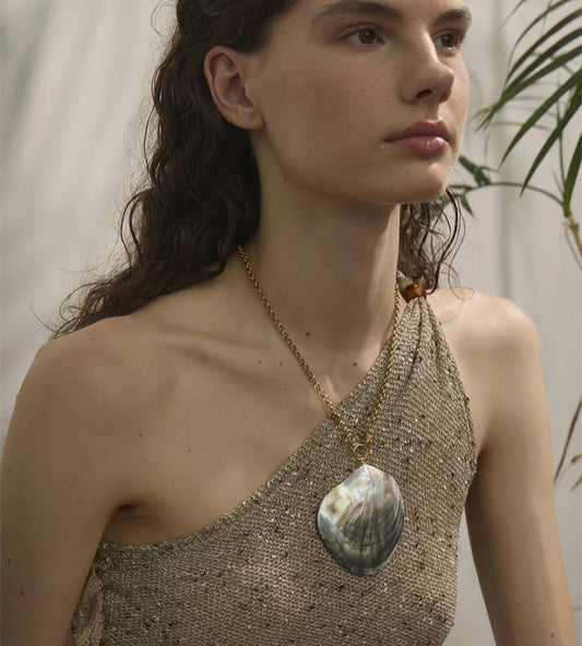 Shell pearls pendant statement necklace - product image