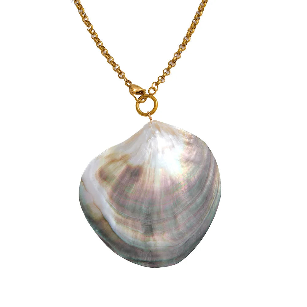 Shell pearls pendant statement necklace - product image