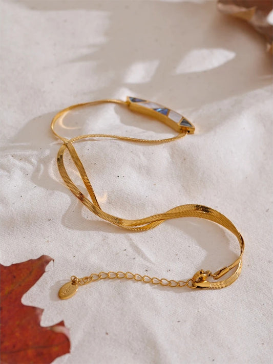 Shell pendant snake chain minimalist collar necklace - product image