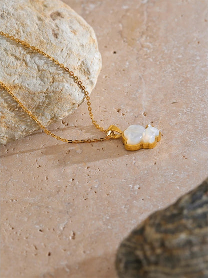 Shell puppy dog pendant necklace women's trendy - product image