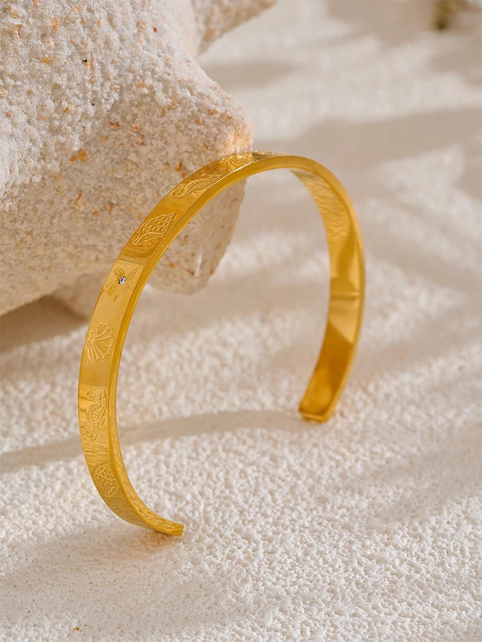 Shell seahorse starfish conch open cuff bracelet - product image