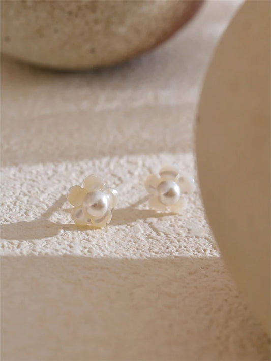 Shell simulated pearls flower stud earrings - product image