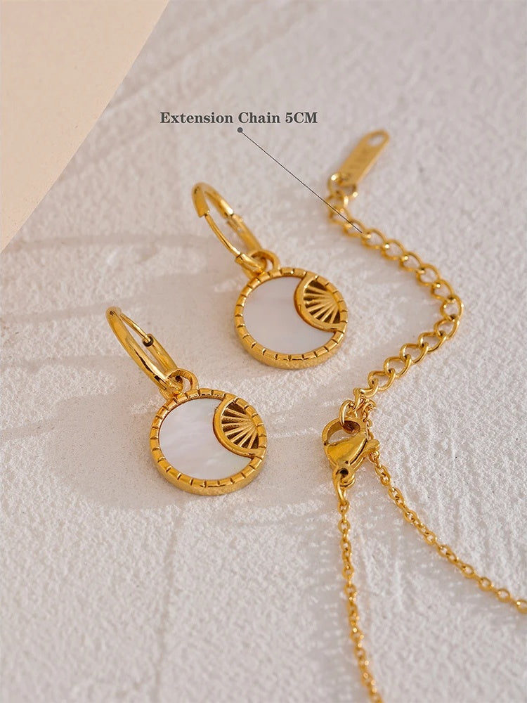 Shell star moon pendant necklace earrings set - product image