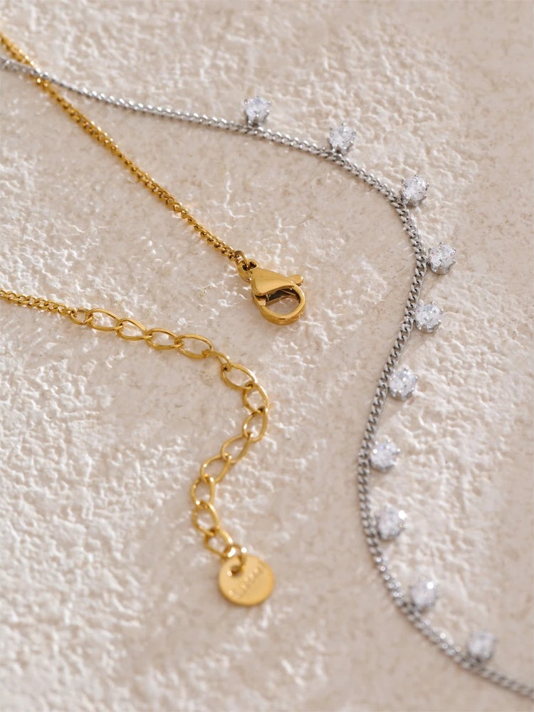 Shiny cubic zirconia chic chain pendant necklace - product image