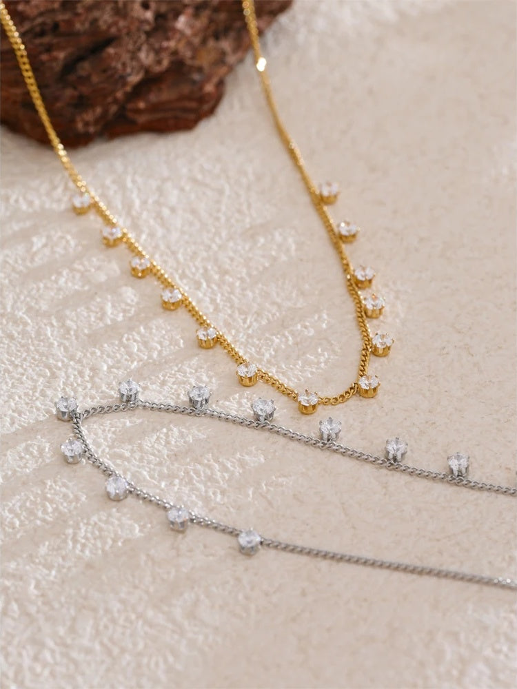 Shiny cubic zirconia chic chain pendant necklace - product image
