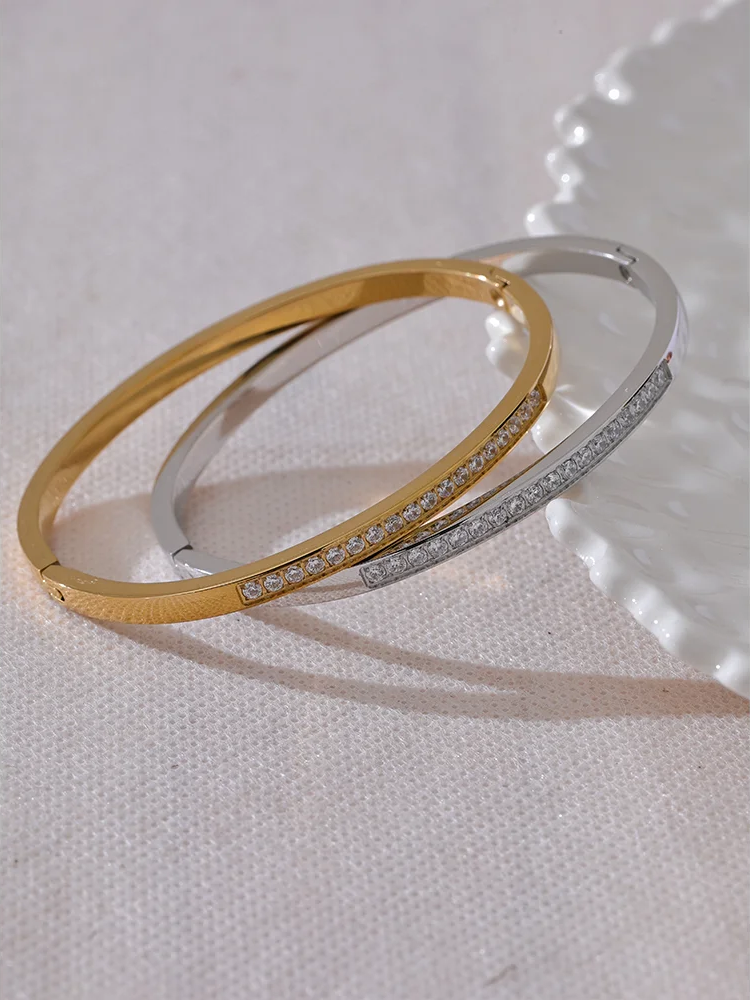 Shiny cubic zirconia daily bangle bracelet - product image