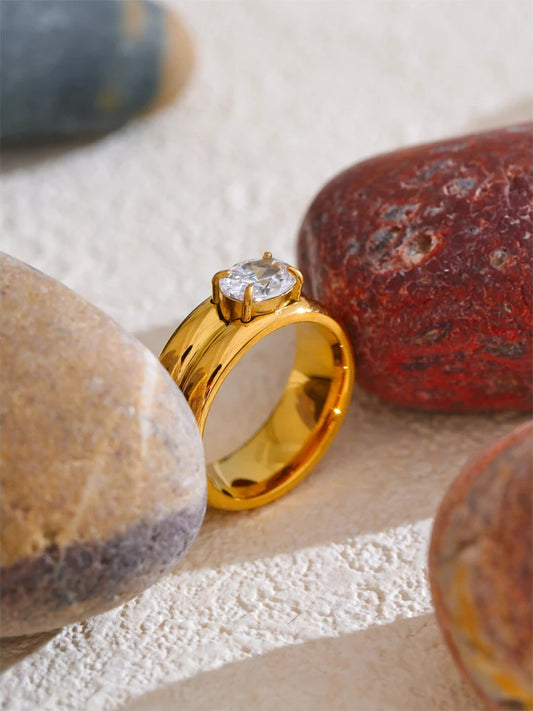 Shiny zirconia modern fashion versatile ring - product image