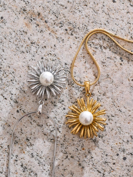 Simulated pearl flower pendant necklace - product image
