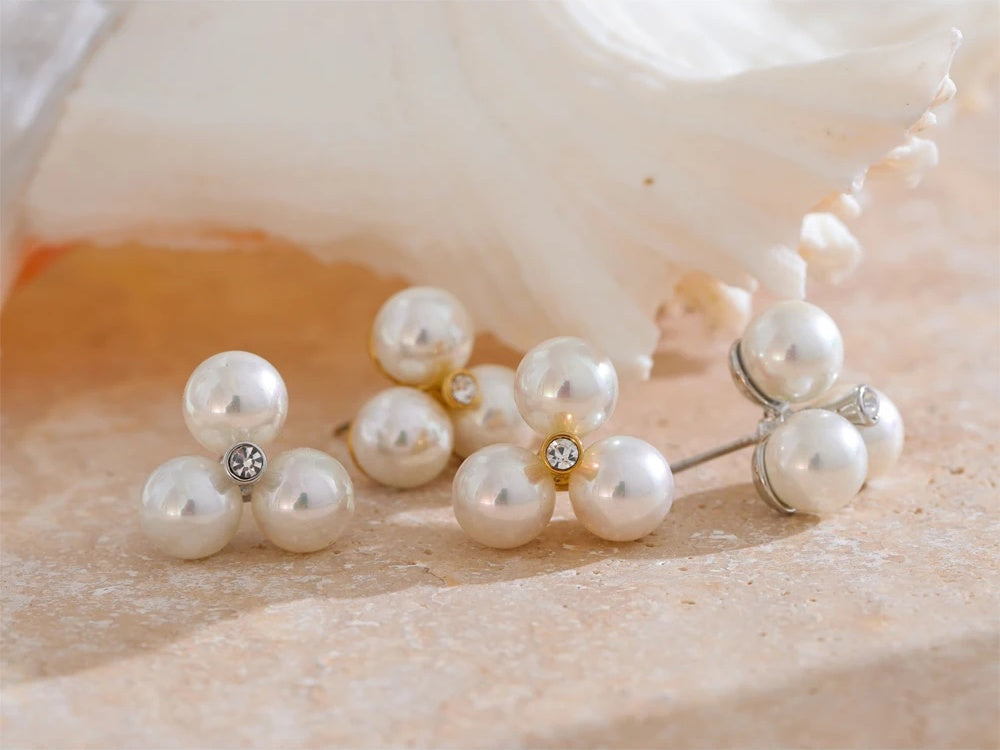 Simulated pearl flower stud earrings daily elegant - product image