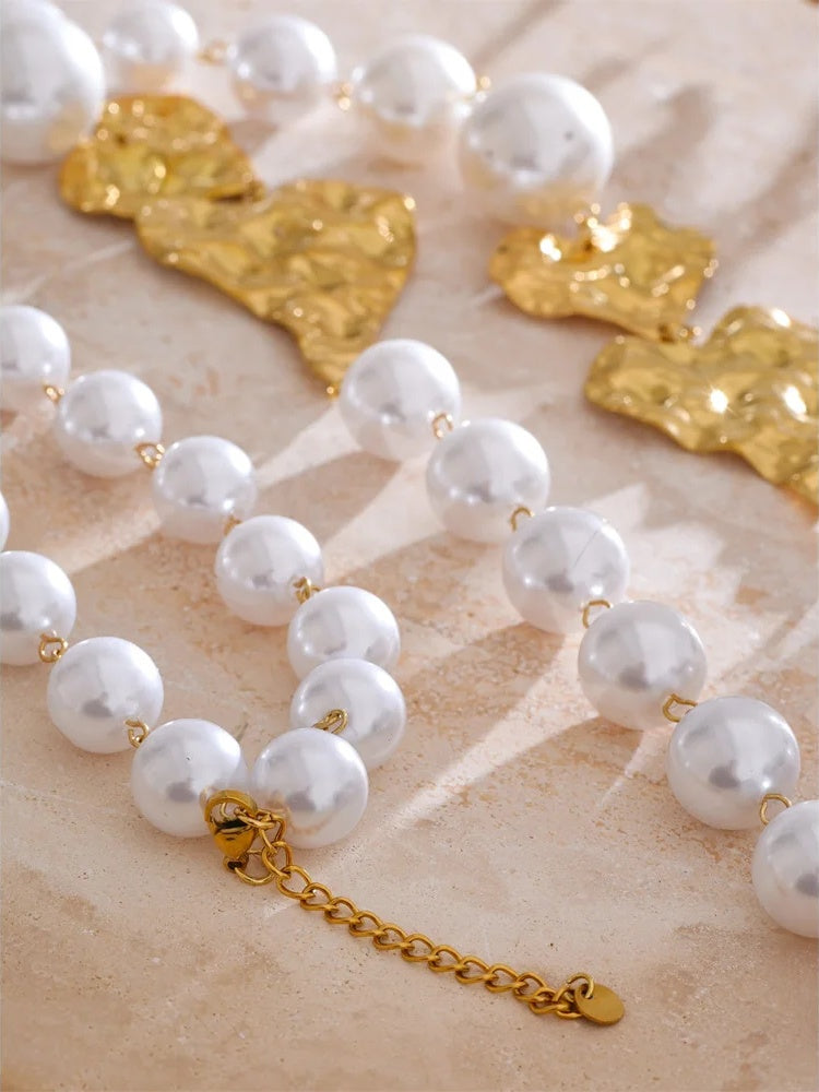 Simulated pearl heart chain sweater necklace - product image