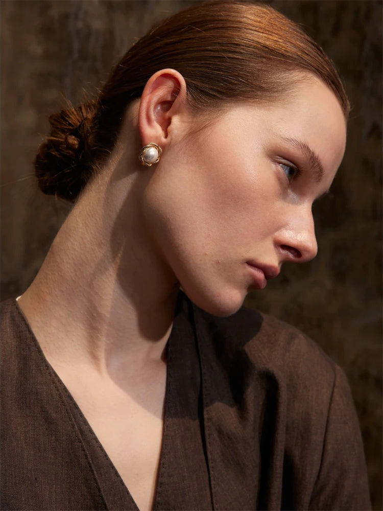 Simulated pearl round flower stud earrings - product image