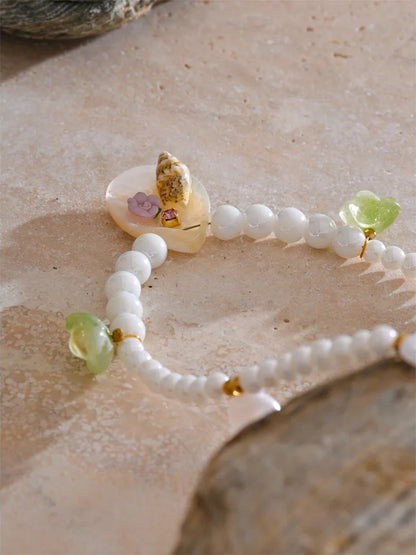 Simulated pearls beads chain conch pendant necklace - product image