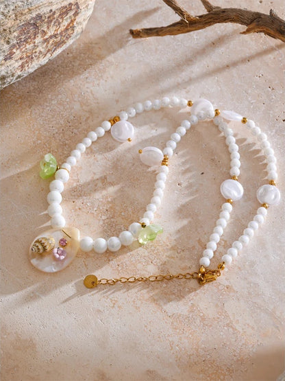 Simulated pearls beads chain conch pendant necklace - product image