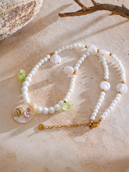 Simulated pearls beads chain conch pendant necklace - product image