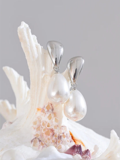 Simulated pearls contemporary drop elegant earrings - product image