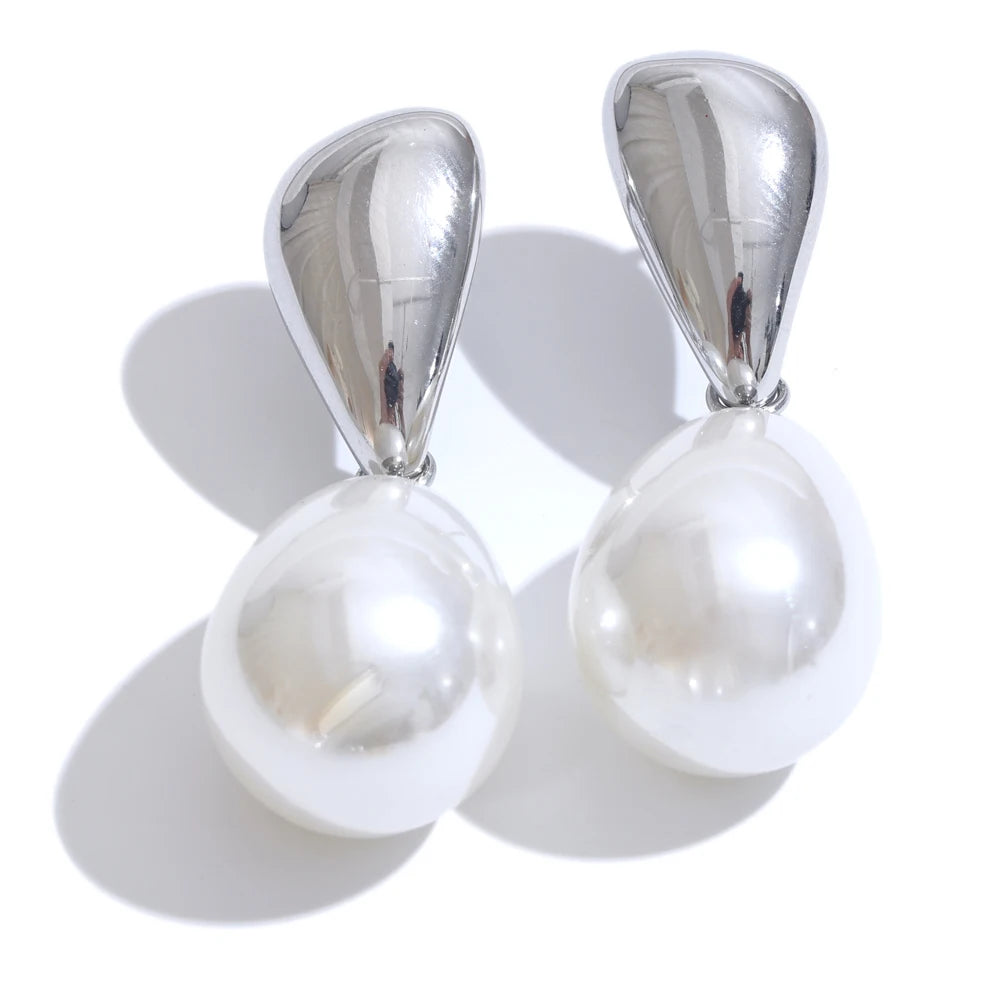 Simulated pearls contemporary drop elegant earrings - product image
