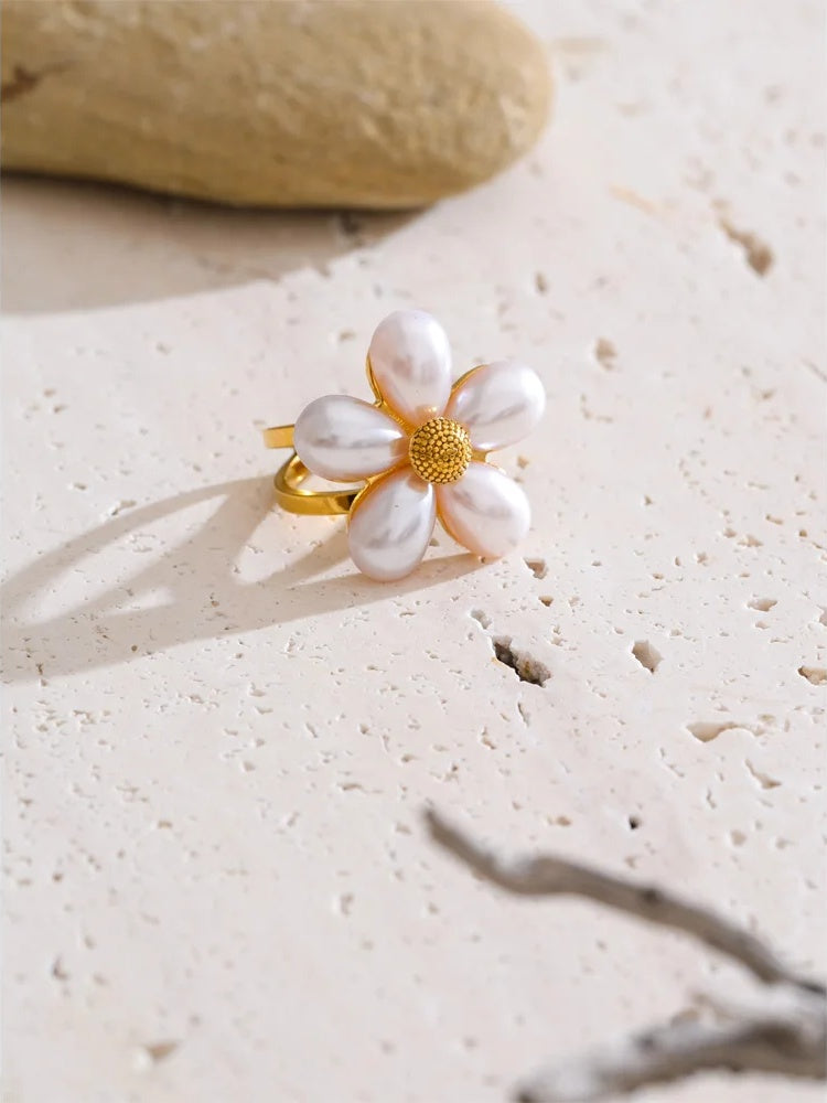 Simulated pearls flower open ring - product image