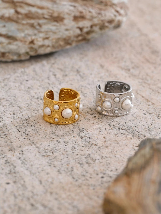 Simulated pearls hammer metal wide open ring - product image