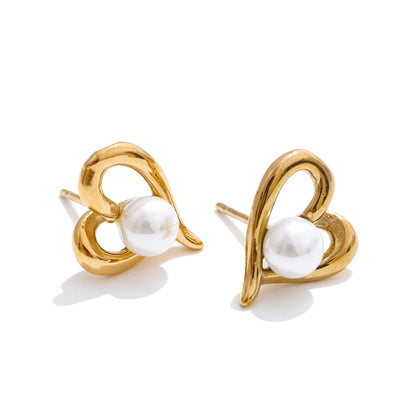 Simulated pearls heart love daily stud earrings - product image