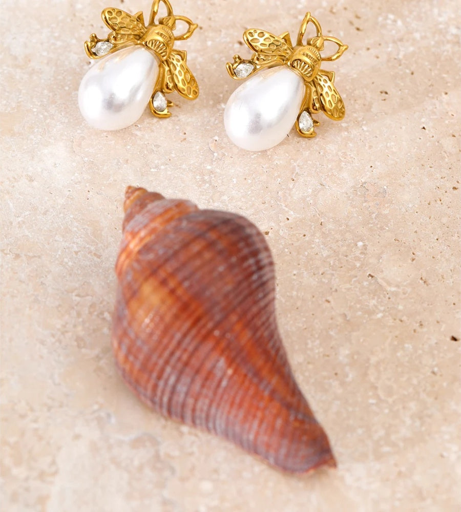 Simulated pearls zircon bee stud earrings - product image